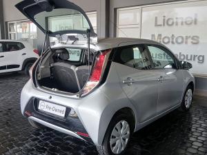 Toyota Aygo 1.0 - Image 17