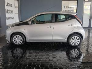 Toyota Aygo 1.0 - Image 3
