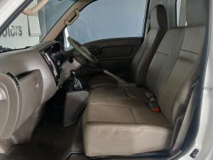 Hyundai H-100 Bakkie 2.6D deck - Image 16