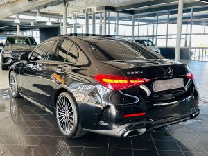 Mercedes-Benz C-Class C220d Avantgarde - Image 2