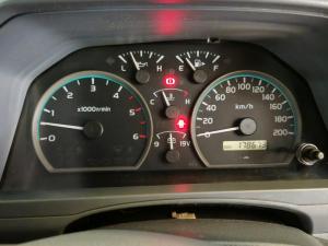Toyota Land Cruiser 76 4.5D-4D V8 station wagon LX - Image 12