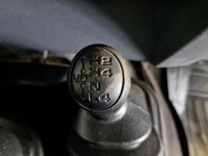 Toyota Land Cruiser 76 4.5D-4D V8 station wagon LX - Image 15