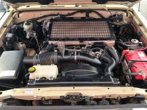 Toyota Land Cruiser 76 4.5D-4D V8 station wagon LX - Image 30