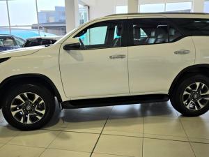 Toyota Fortuner 2.8GD-6 48V - Image 8