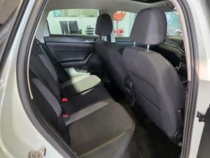 Volkswagen Polo hatch 1.0TSI Life manual - Image 10