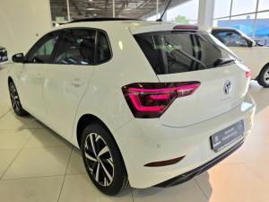 Volkswagen Polo hatch 1.0TSI Life manual - Image 5