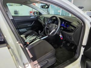 Volkswagen Polo hatch 1.0TSI Life manual - Image 9