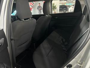 Suzuki Swift 1.2 GL auto - Image 10