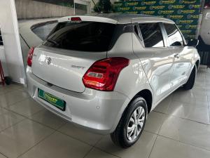 Suzuki Swift 1.2 GL auto - Image 3