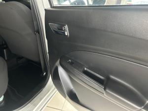 Suzuki Swift 1.2 GL auto - Image 7