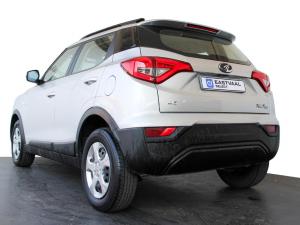 Mahindra XUV300 1.5TD W6 - Image 4