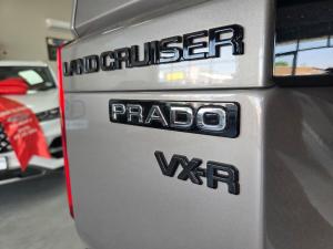 Toyota Land Cruiser Prado 2.8GD VX-R - Image 8