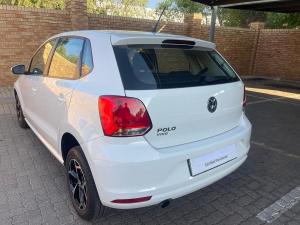 Volkswagen Polo Vivo hatch 1.6 Comfortline auto - Image 7