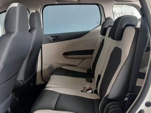 Renault Triber 1.0 Zen manual - Image 19