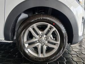 Renault Triber 1.0 Zen manual - Image 4