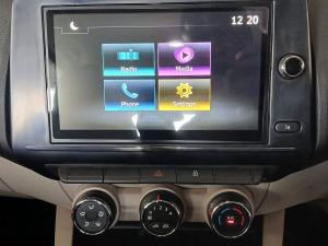 Renault Triber 1.0 Zen manual - Image 13