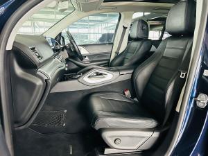 Mercedes-Benz GLE GLE300d 4Matic - Image 5