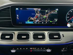 Mercedes-Benz GLE GLE300d 4Matic - Image 9