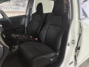 Honda Mobilio 1.5 Comfort - Image 15