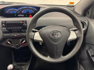 Toyota Etios hatch 1.5 Sprint - Image 8