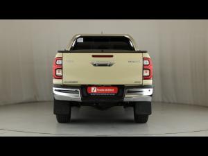 Toyota Hilux 2.8GD-6 double cab 4x4 Raider auto - Image 5
