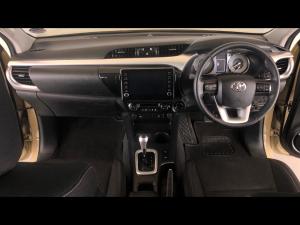 Toyota Hilux 2.8GD-6 double cab 4x4 Raider auto - Image 6