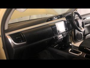 Toyota Hilux 2.8GD-6 double cab 4x4 Raider auto - Image 7
