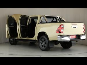 Toyota Hilux 2.8GD-6 double cab 4x4 Raider auto - Image 10