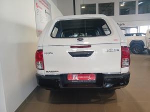 Toyota Hilux 2.4GD-6 double cab Raider manual - Image 5