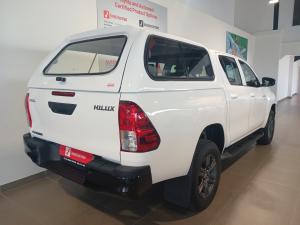 Toyota Hilux 2.4GD-6 double cab Raider manual - Image 2
