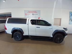 Toyota Hilux 2.8GD-6 Xtra cab 4x4 Legend manual - Image 3