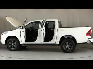 Toyota Hilux 2.8GD-6 double cab Raider auto - Image 11