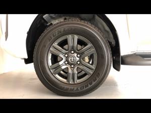 Toyota Hilux 2.8GD-6 double cab Raider auto - Image 19