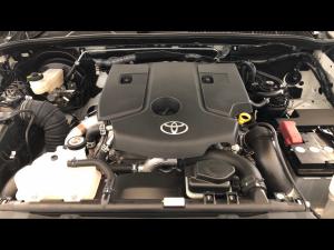 Toyota Hilux 2.8GD-6 double cab Raider auto - Image 30