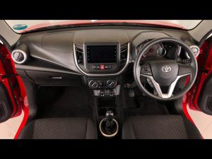 Toyota Vitz 1.0 XR manual - Image 6