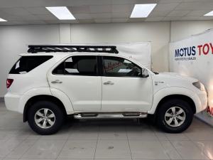 Toyota Fortuner 3.0D-4D - Image 3