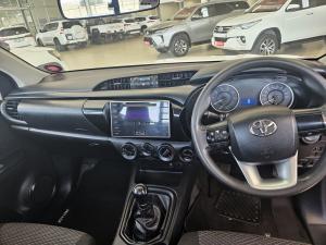 Toyota Hilux 2.4GD-6 4x4 SRX - Image 6