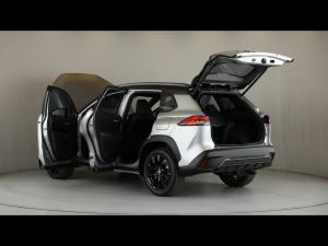 Toyota Corolla Cross 1.8 GR-Sport - Image 10