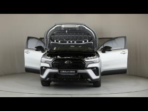 Toyota Corolla Cross 1.8 GR-Sport - Image 13