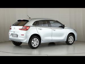 Toyota Starlet 1.5 Xi - Image 2