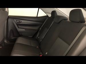 Toyota Corolla Quest 1.8 Plus manual - Image 11