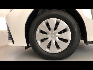 Toyota Corolla Quest 1.8 Plus manual - Image 18