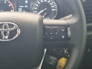 Toyota Hilux 2.4GD-6 double cab Raider auto - Image 10
