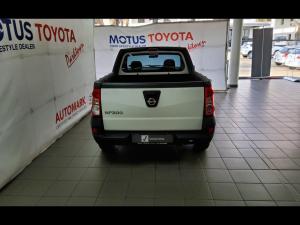 Nissan NP200 1.6i safety pack (aircon) - Image 5