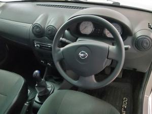 Nissan NP200 1.6i safety pack (aircon) - Image 6