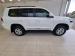 Toyota Land Cruiser 200 4.5D-4D V8 VX-R - Thumbnail 3