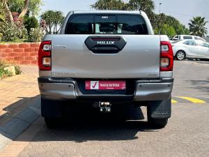 Toyota Hilux 2.8GD-6 double cab 4x4 Legend auto - Image 5