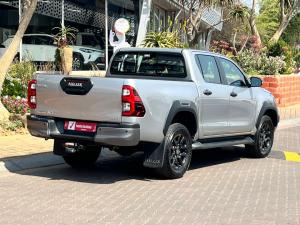 Toyota Hilux 2.8GD-6 double cab 4x4 Legend auto - Image 2