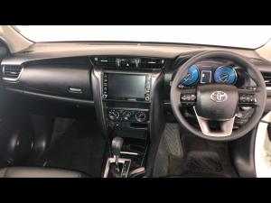 Toyota Fortuner 2.4GD-6 auto - Image 6