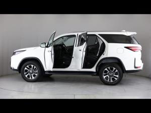 Toyota Fortuner 2.4GD-6 auto - Image 11